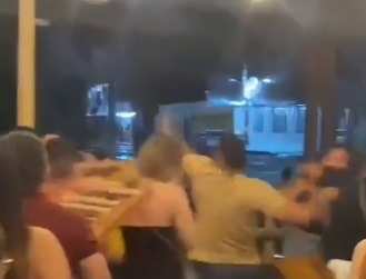 O PAU COMEU! Vídeo registra briga generalizada em bar na Cidade da Esperança