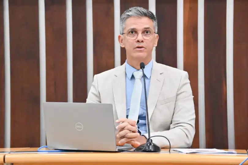 Deputado critica bancada do PT-RN e quer aprovação de projeto contra uso da maconha