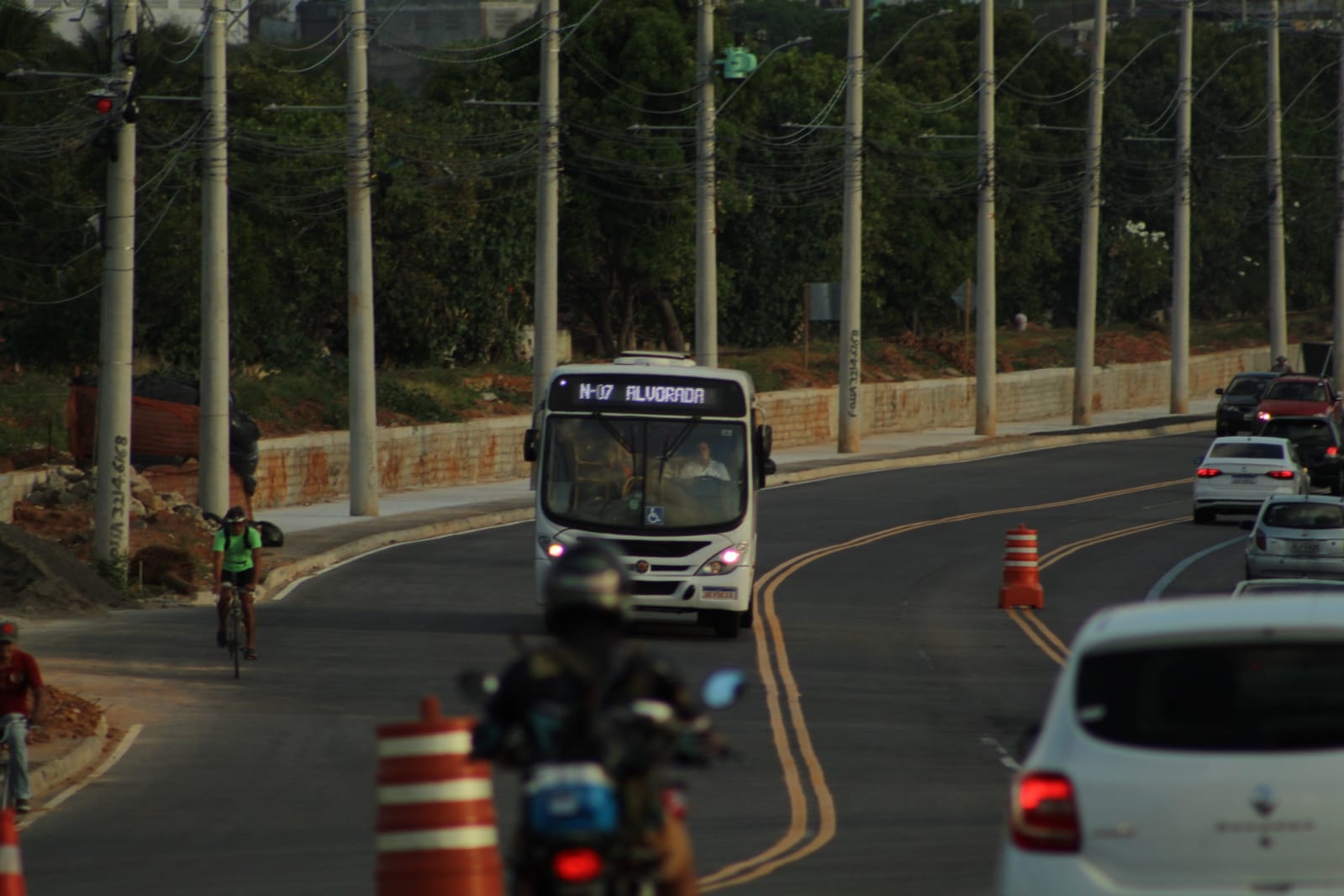 STTU vai implantar faixa exclusiva para ônibus na Felizardo Moura a partir de segunda-feira