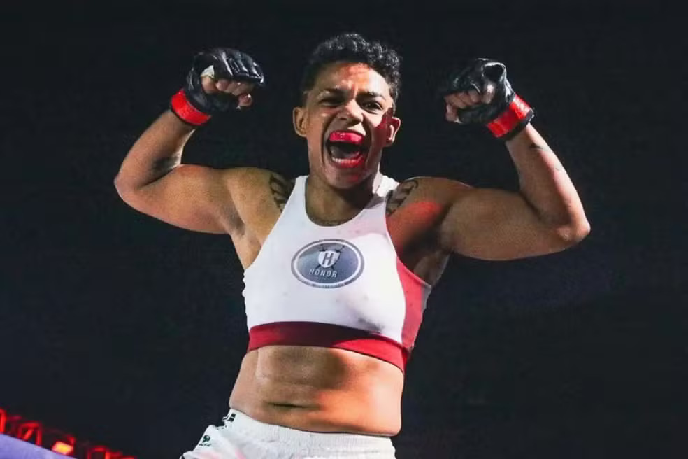 "Marrentinha": Lutadora potiguar larga emprego de auxiliar de cozinha pelo sonho no MMA