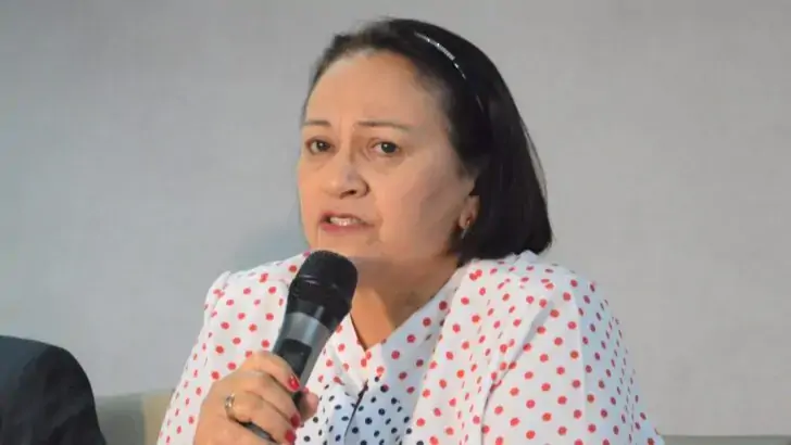 Fátima sanciona lei que estabelece Educação em Tempo Integral no RN
