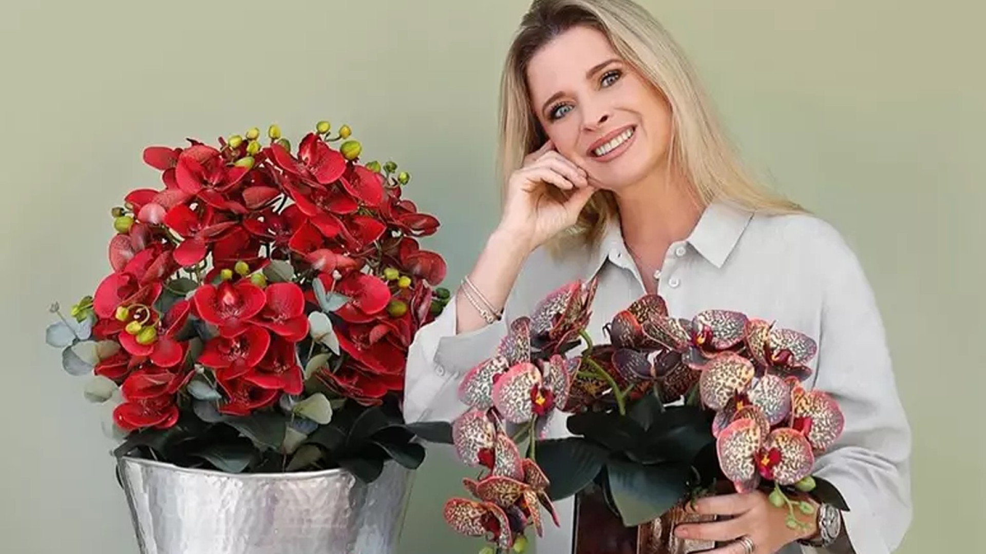 Ex-apresentadora do Fantástico e atual esposa de Eduardo Cunha vira vendedora de orquídeas
