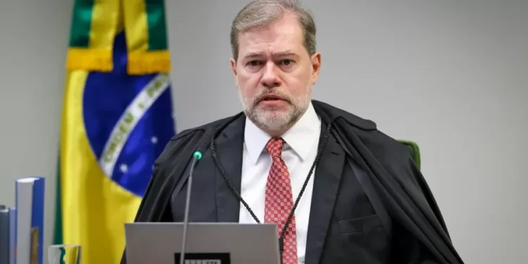 Financial Times diz que Toffoli ajudou a desmantelar a Lava Jato