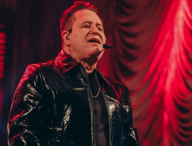 Marrone é internado e passa por cirurgia de urgência