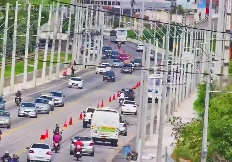 Interdição total da Avenida Felizardo Moura começa nesta terça-feira (18)