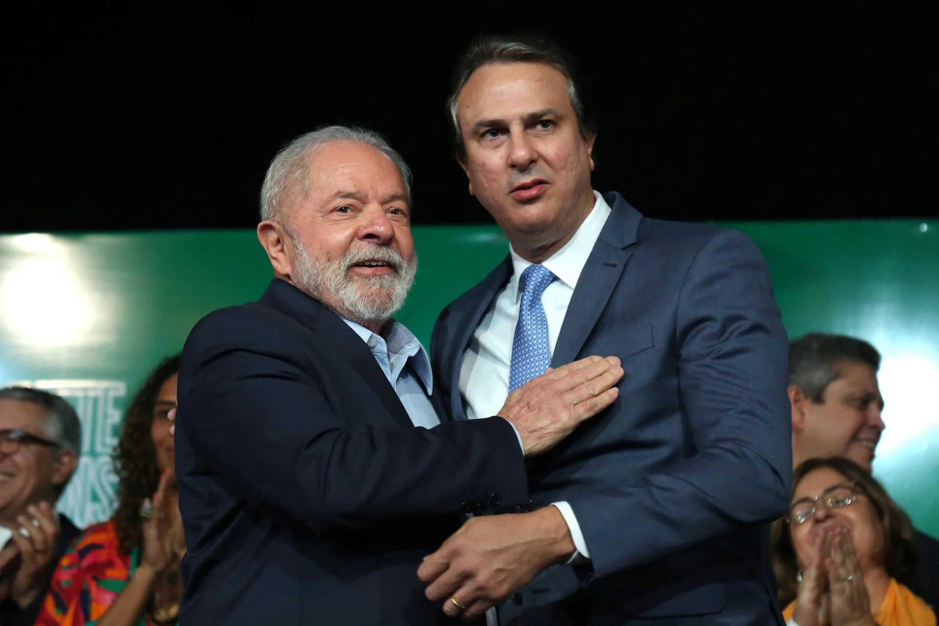 Em meio a greve, Lula anuncia PAC de R$ 5,5 bi para Educação