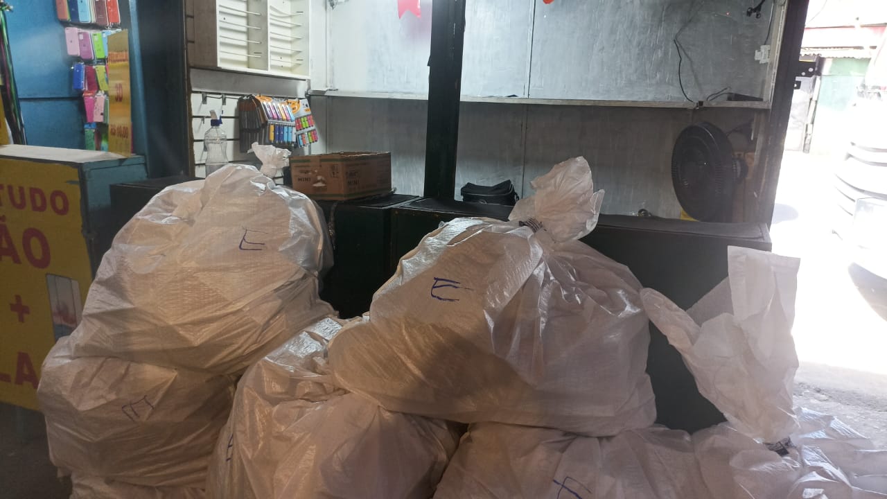 Operação da PF combate distribuição e venda ilegal de cigarros no Alecrim