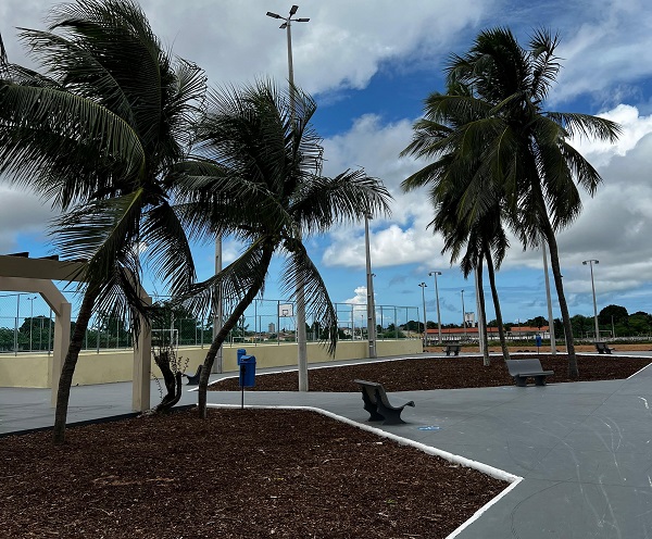 Prefeitura do Natal entrega nova Praça do Coqueiral, na zona Norte
