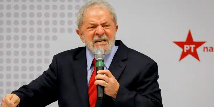 Instituto Lula tem núcleo de milícia digital, segundo site
