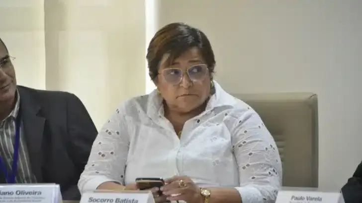 Secretária de Educação do RN ameaça ir à Justiça após ser acusada de recebimentos ilegais