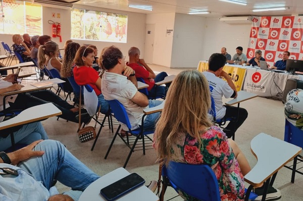 Em nova assembleia, trabalhadores do TJRN aceitam propostas do tribunal, porém, negociações continuam