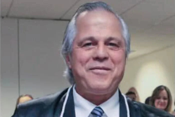 Desembargador do PR diz que “mulheres estão loucas atrás de homens”