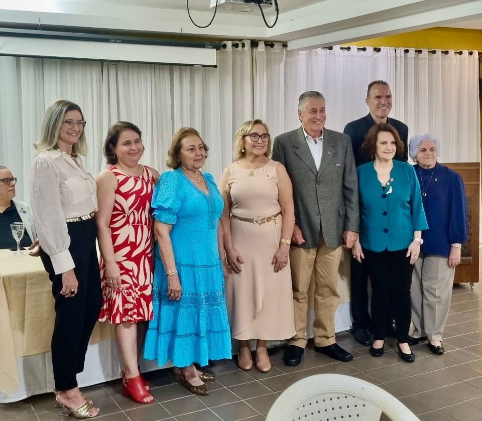 Cândida Aragão assume a presidência do Rotary Club de Natal para o ano rotário 2024-2025