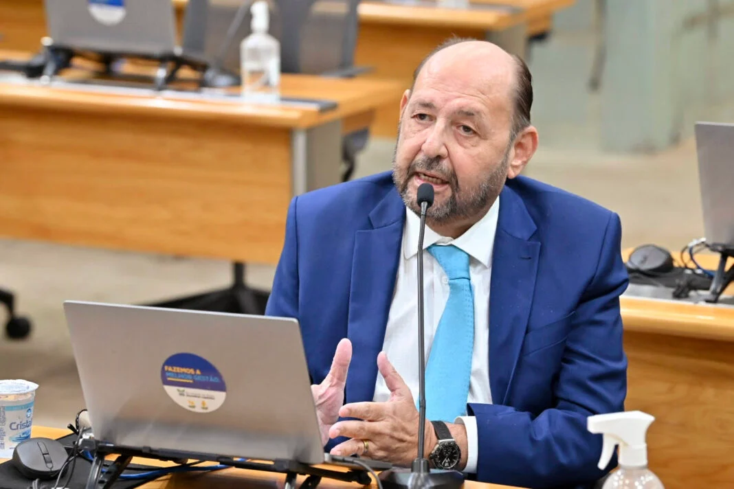 Deputado Gustavo Carvalho quer vetar uso da maconha em espaços coletivos no RN