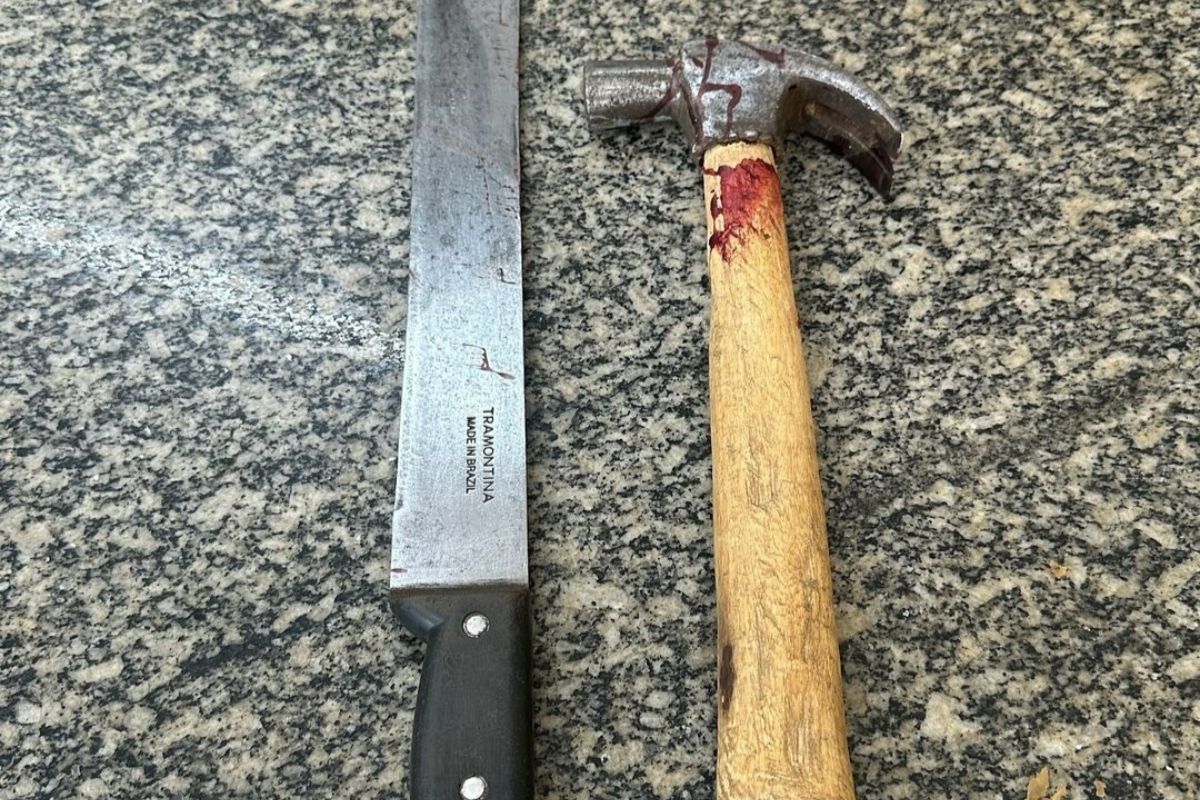 BRUTAL: Homem é preso em Mossoró por ameaçar mulher e ferir neta com facão