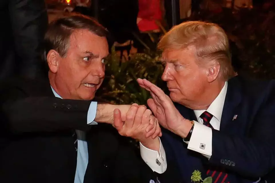 Bolsonaro presta solidariedade a Trump: ‘nos veremos na posse’