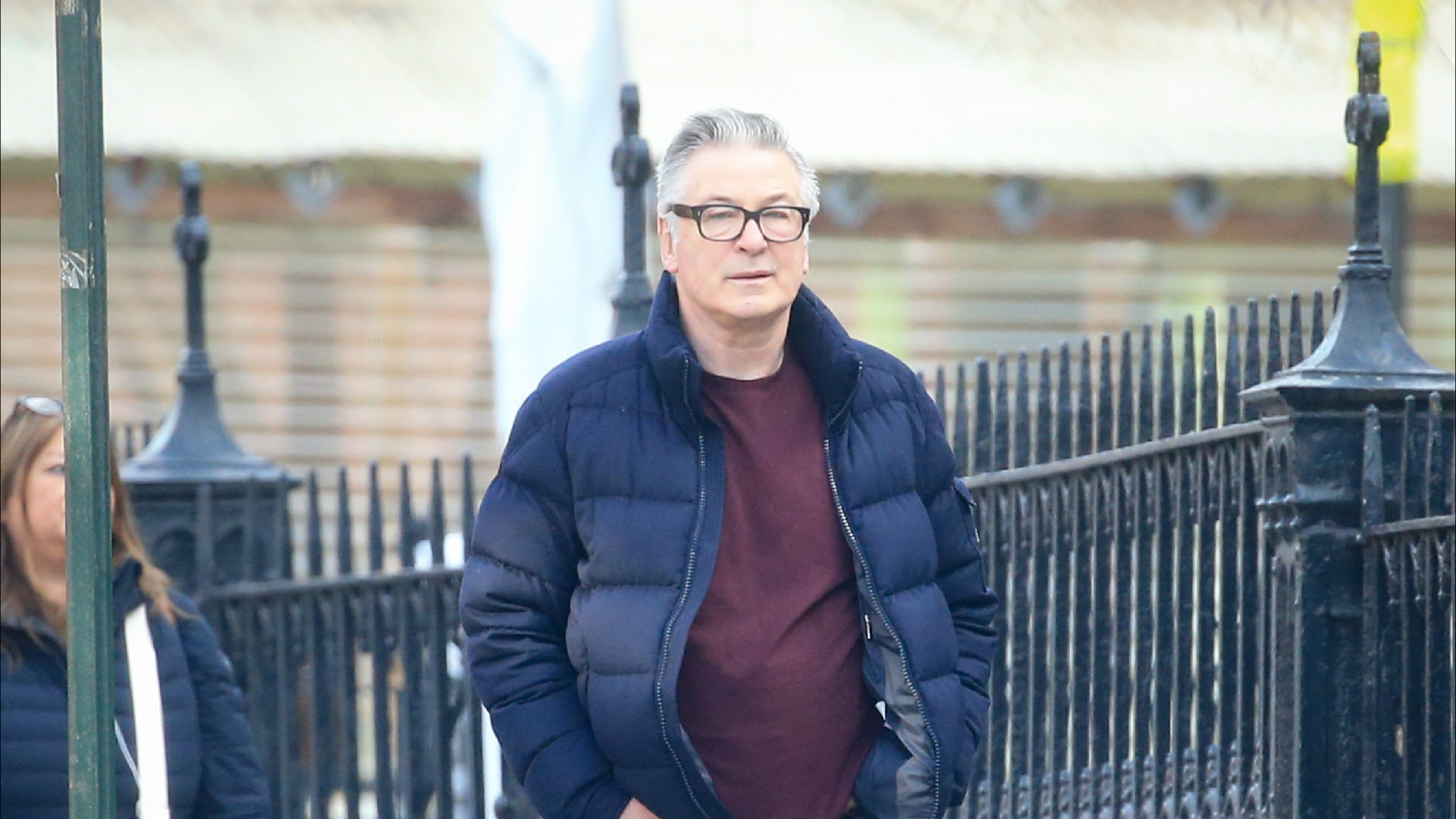 Alec Baldwin será julgado por homicídio culposo por tiroteio em 'Rust'