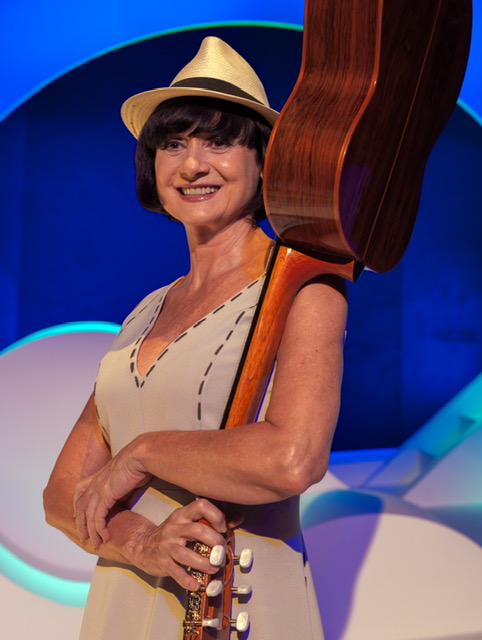 Peça Nara, com Zeze Polessa, chega a Natal na próxima semana no Teatro Alberto Maranhão - TAM