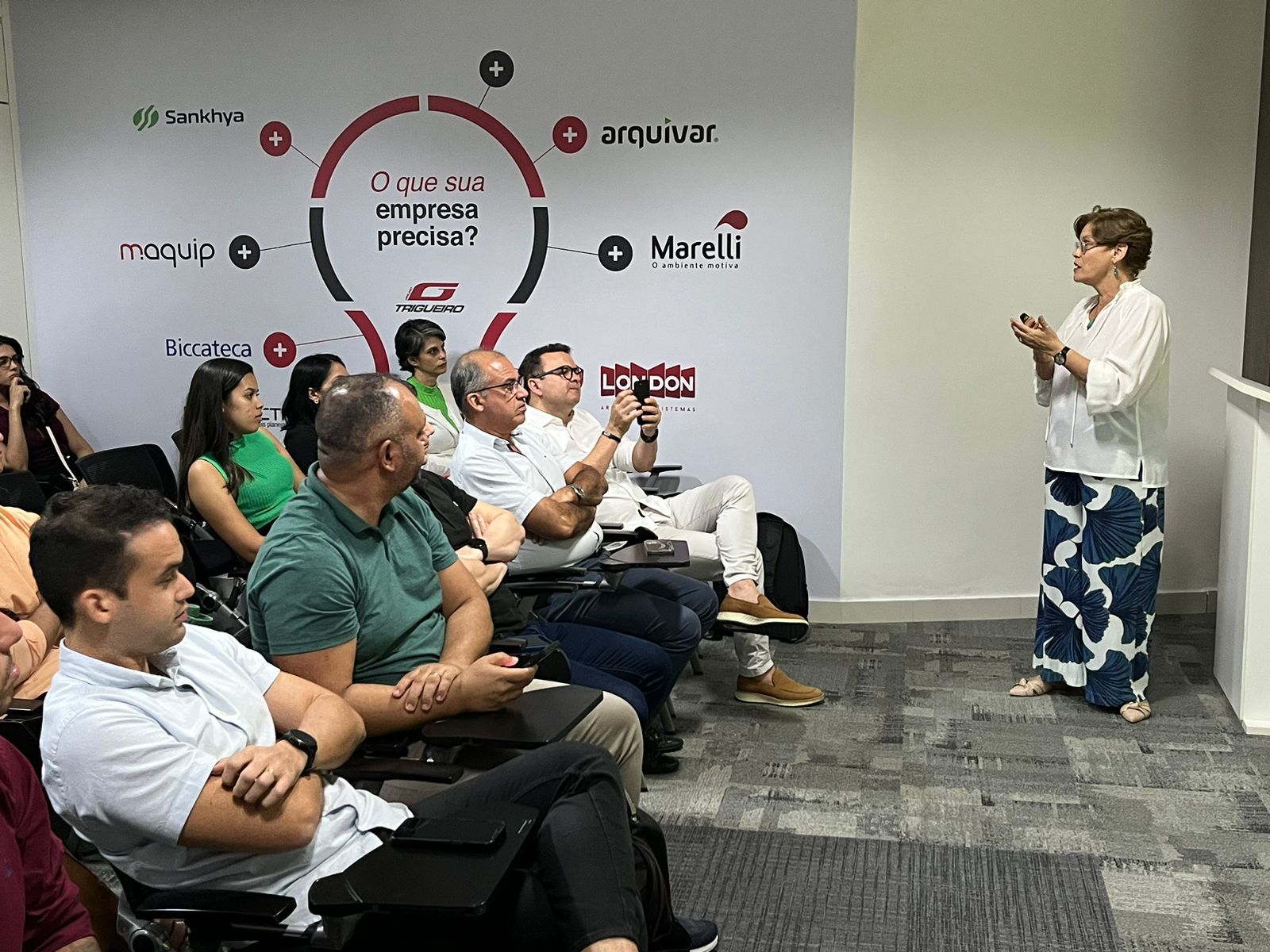 Grupo G.Trigueiro reúne empresários em palestra sobre marketing estratégico com especialista da Fundação Dom Cabral