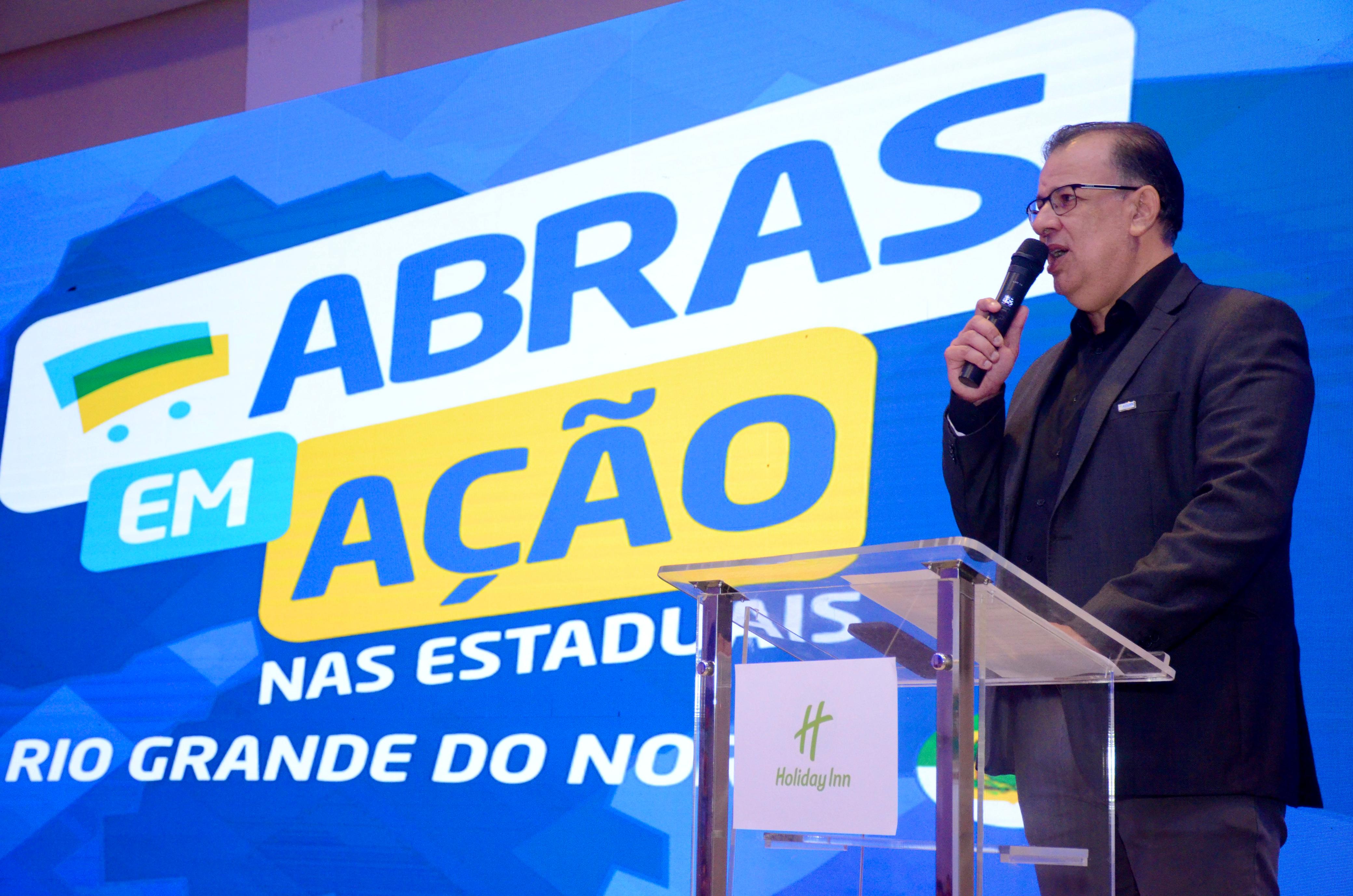 Supermercadistas do RN recebem II edição de evento nacional da Associação Brasileira dos Supermercados