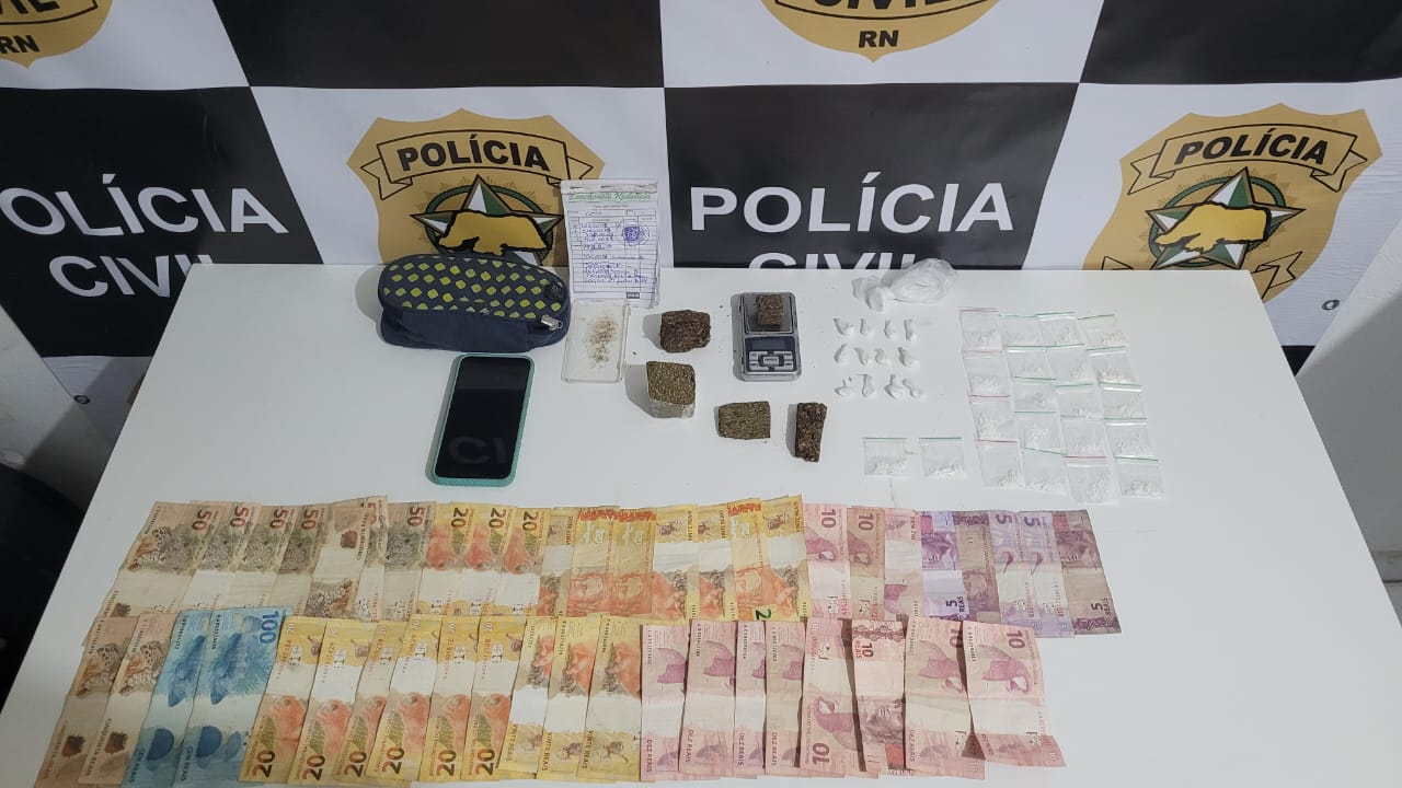 Polícia deflagra operação e prende genro e nora por tráfico de drogas em Tibau do Sul