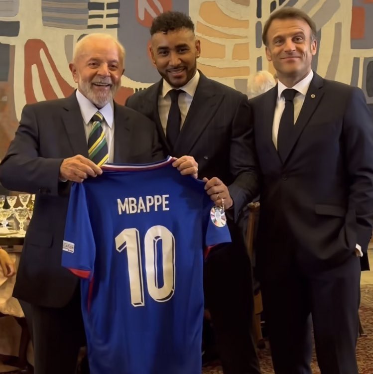'PÉROLA': Lula elogia Mbappé e diz que jogador sentiu nazismo na pele