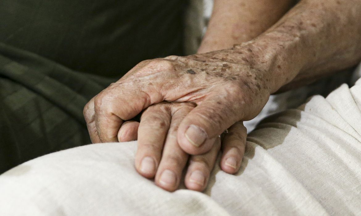 RN já registrou mais de 140 denúncias de crimes contra idosos em 2024