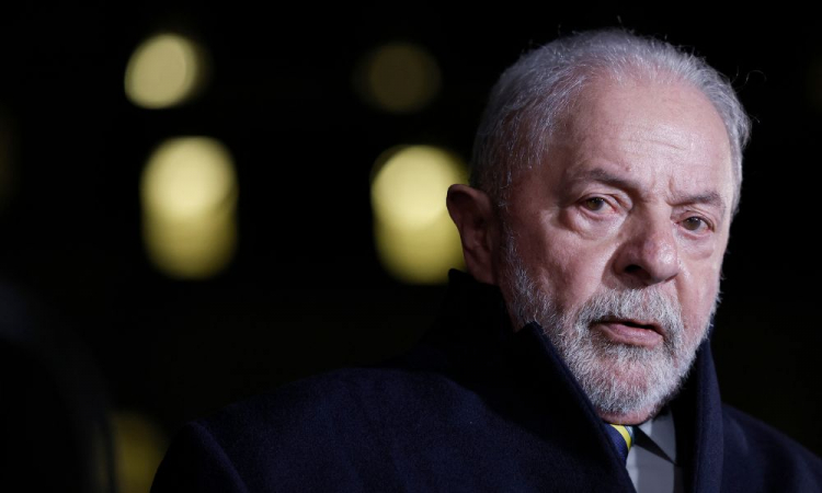Temendo ser hostilizado, Lula cancela viagem a três estados