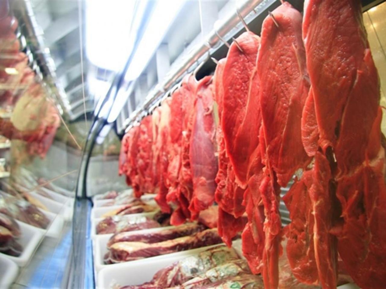 Lira discorda de Lula e não quer carne na cesta básica: “Nunca esteve”