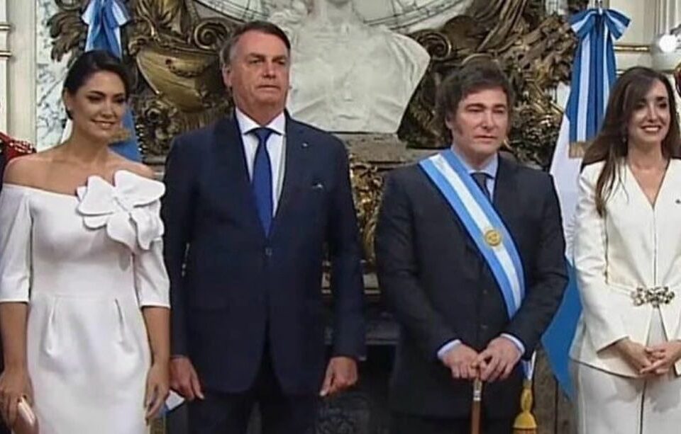 Bolsonaro estenderá 'tapete vermelho' para Milei em SC