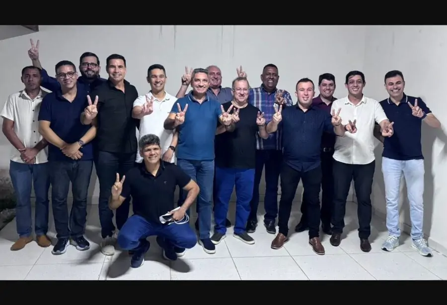 Salatiel de Souza recebe apoio de 12 vereadores de Parnamirim