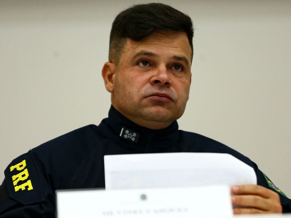 Moraes manda soltar ex-diretor da PRF Silvinei Vasques; ele terá de usar tornozeleira
