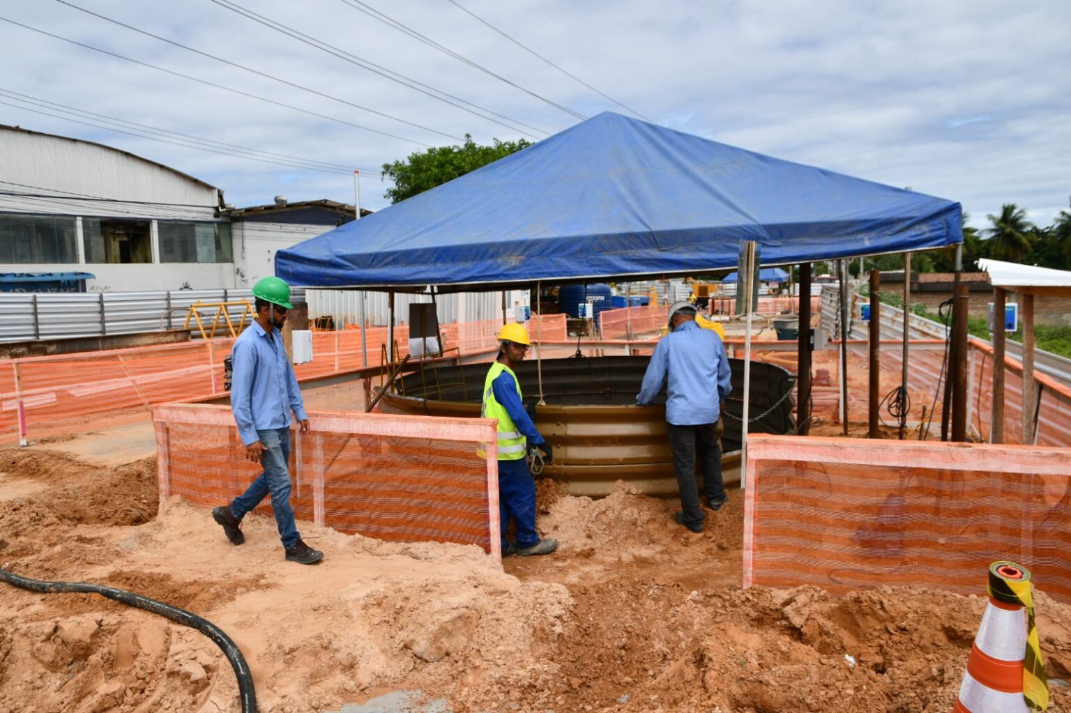 Obras do túnel de macrodrenagem da Av. Jerônimo Câmara chegam a 75%, afirma Seinfra