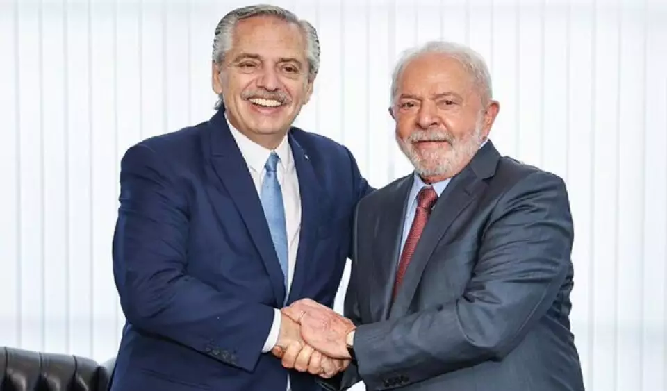 Ex-primeira-dama da Argentina denuncia amigo de Lula por violência doméstica