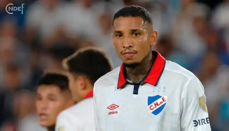 Morre Izquierdo, jogador do Nacional que desmaiou em campo contra o São Paulo