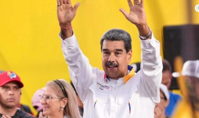 EUA negociam anistia a Maduro para que ele deixe o poder, diz jornal
