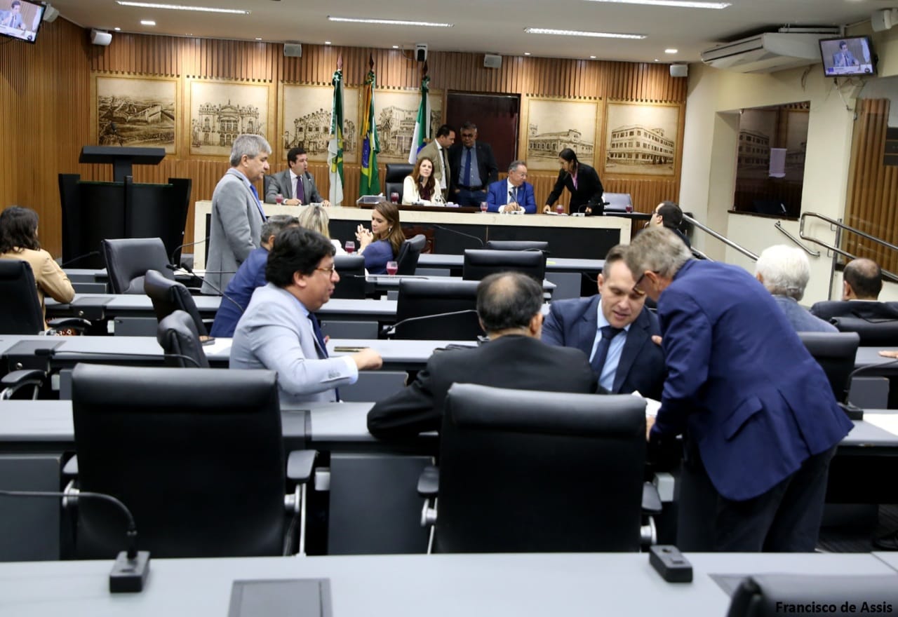 Câmara de Natal aprova, em primeira discussão, criação de programas municipais