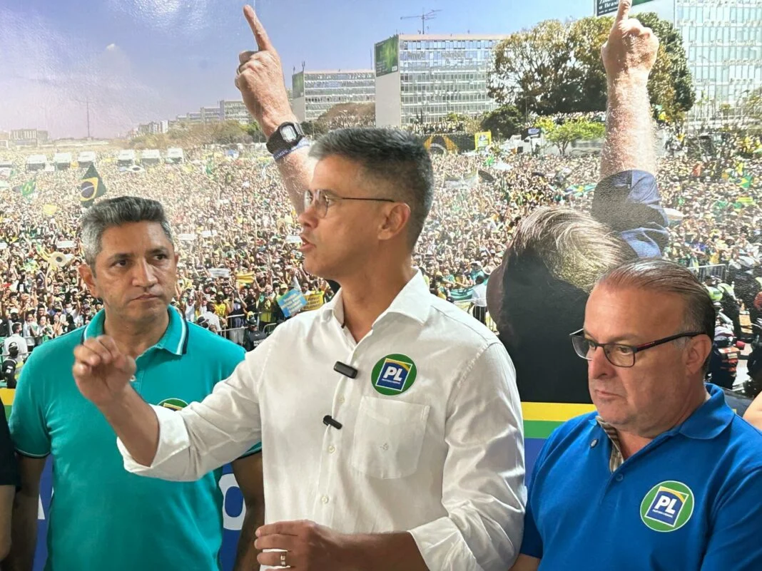 Deputado Coronel Azevedo anuncia apoio a Paulinho Freire e Salatiel