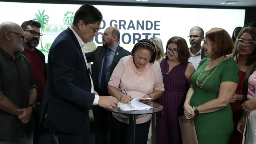 Governo do RN encaminha projetos de lei de recomposição salarial dos servidores à ALRN