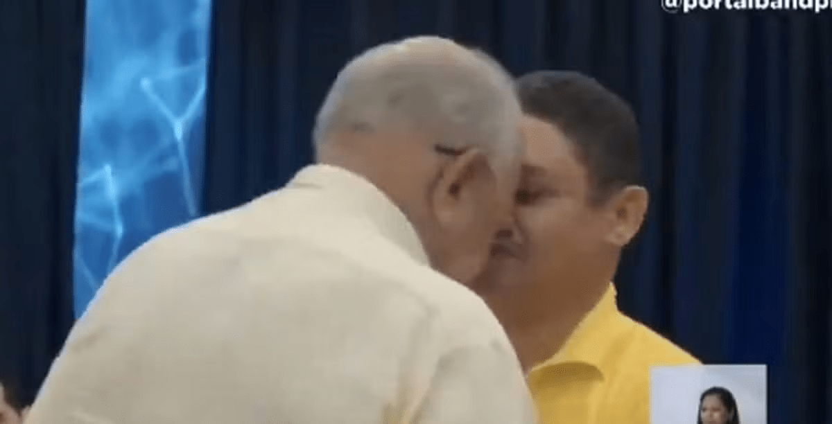INUSITADO: Prefeito de Teresina dá cabeçada em oponente durante debate eleitoral na TV