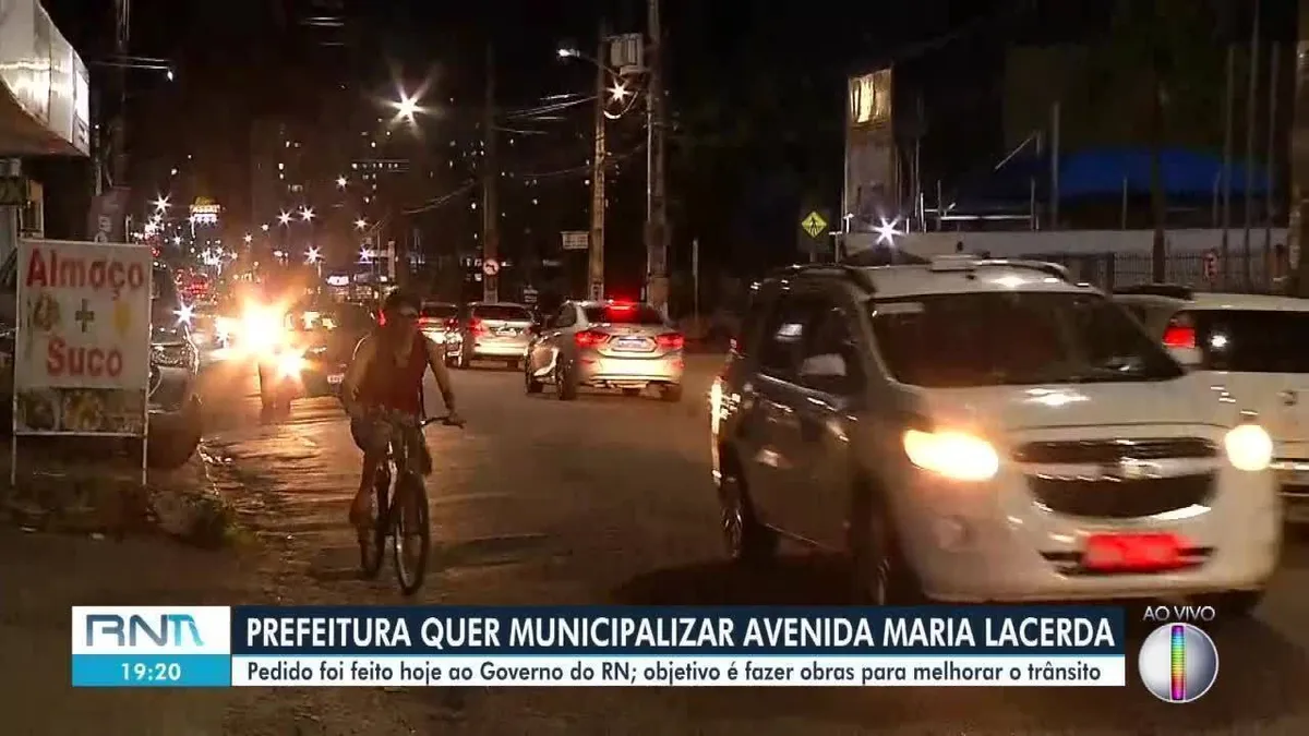 Taveira cobra Fátima por melhorias nas vias estaduais em Parnamirim: "Quem leva cacete sou eu"
