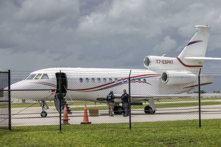 Rússia exige que EUA devolvam avião do ditador Nicolás Maduro