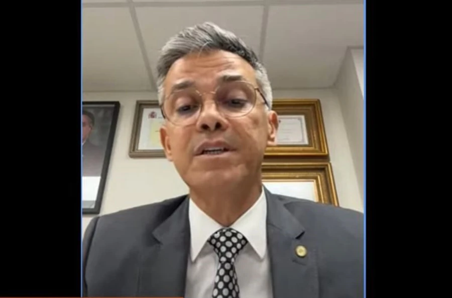 Projeto de lei que proíbe banheiros unissex no RN é focado em locais de uso coletivo, esclarece deputado