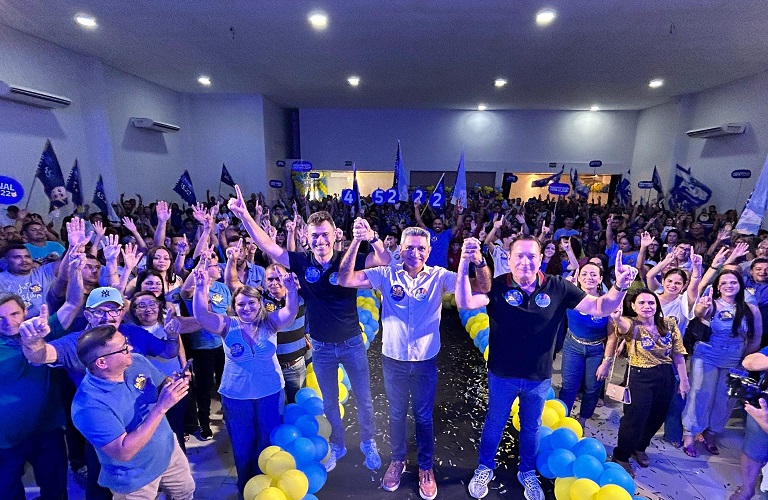 Ezequiel e Salatiel participam de encontro do Professor Ítalo com mais de 1.200 apoiadores em Parnamirim