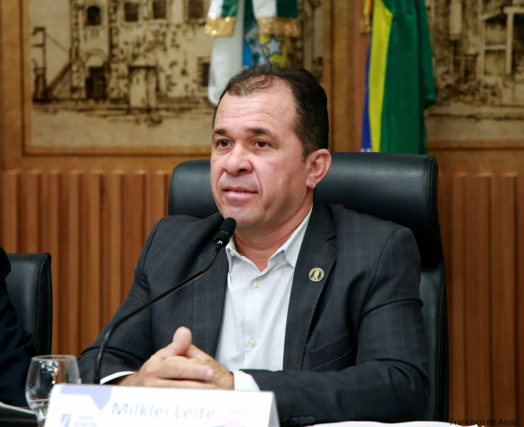 Debandada do MDB em Natal não surpreende vice de Natália Bonavides, Milklei Leite do PV