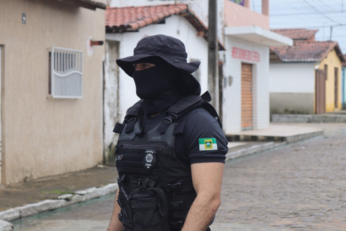 Polícia prende suspeitos por extorsão e golpes via WhatsApp no Interior do RN