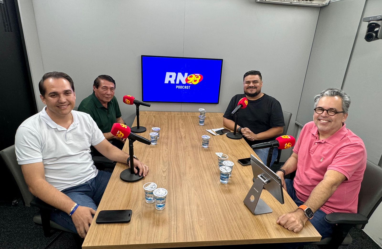 Deputado Estadual Kleber Rodrigues participa de Podcast na RN 98 ao lado de Severino Rodrigues
