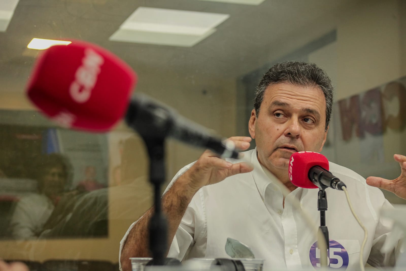 AGRESSÕES: Carlos Eduardo conquista o primeiro direito de resposta da campanha eleitoral de 2024