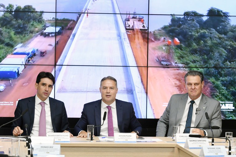 Ministros dos Transportes e de Portos e Aeroportos vistoriam obras e anunciam investimentos no RN