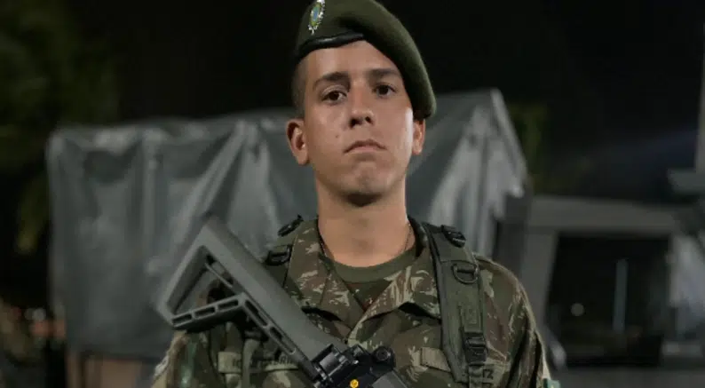 Recruta de 19 anos infarta e morre após realizar teste físico do Exército em Natal